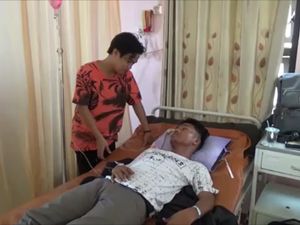 Petugas KPPS di Polewali Mandar Sudah Tiga Hari Dirawat di RSUD Petugas KPPS di Polewali Mandar Sudah Tiga Hari Dirawat di RSUD