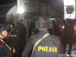 Polisi Bersenjata Jaga Kantor Bawaslu Kabupaten Sukabumi