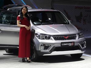 Mobil Transmisi Motor Bebek ala Wuling, Hemat Perawatan? Mobil Transmisi Motor Bebek ala Wuling, Hemat Perawatan?