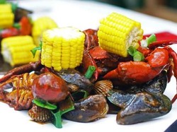 Kalau di Bali Jangan Lupa Makan Ikan Bakar dan Kepiting di Resto Seafood Ini