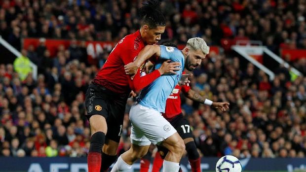 Man United dua kali kalah dalam Derby Manchester di musim ini.