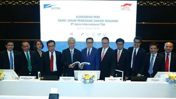 Astra Bagikan Dividen