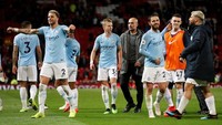 Manchester City menutup laga dengan kemenangan 2-0 dan mengambil alih puncak klasemen dari Liverpool. (Foto: Carl Recine/Action Images via Reuters)