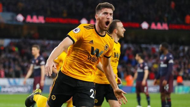 Wolverhampton pesta tiga gol ke gawang Arsenal. (