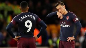 Arsenal yang Loyo Diterkam Wolves