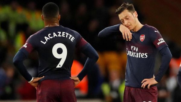 Arsenal yang Loyo Diterkam Wolves