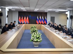 Pertemuan Putin dan Kim Jong-Un Berlangsung 3,5 Jam, Ini yang Dibahas