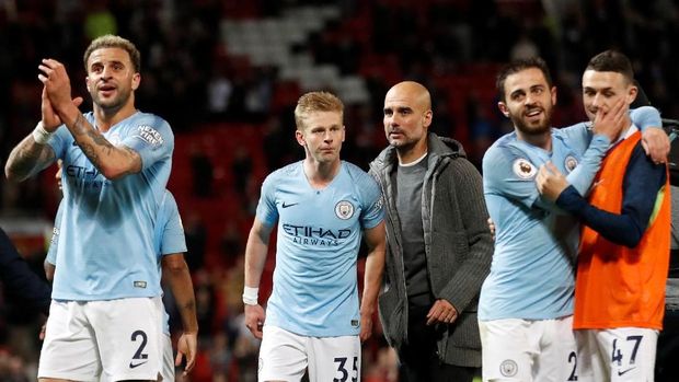 Pep Guardiola selangkah lagi meraih gelar Liga Inggris yang kedua bersama Man City.