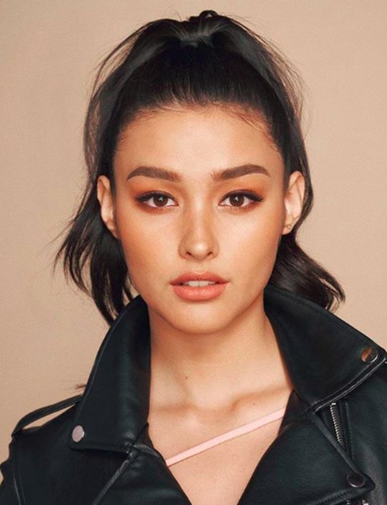 3. Liza Soberano. Kecantikan Asia Tenggara diwakili oleh Liza Soberano. Sebelumnya Liza pernah dinobatkan sebagai wanita paling cantik menurut TC Candler di 2017. Di negaranya Filipina, Liza adalah seorang aktris serial drama. Foto: (lizasoberano/Instagram)