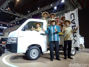 World Premiere, Suzuki Carry Model Baru BBM-nya Lebih Irit 15% World Premiere, Suzuki Carry Model Baru BBM-nya Lebih Irit 15%