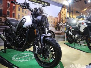 Dua Motor Gagah Benelli Mejeng di IIMS 2019 Dua Motor Gagah Benelli Mejeng di IIMS 2019
