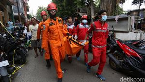 Korban Tewas Rumah Roboh di Tanah Tinggi Dievakuasi