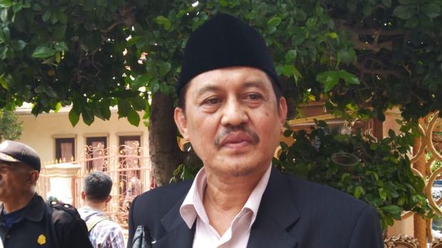 Ayah Fadel Islami, Rakhmat
