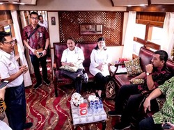 Jajal Kereta Wisata Retro ke Bandung, Menpar: Ini Keren!