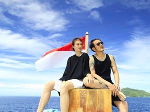 Kehamilan Nadine Chandrawinata Kado Terindah Dimas Anggara