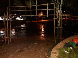 Banjir di Buperta Jatiasih Bekasi Surut, Sisakan Lumpur Tebal