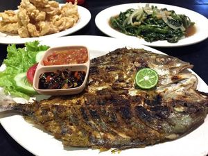 5 Restoran Seafood di Depok yang Cocok Buat Kumpul Keluarga 5 Restoran Seafood di Depok yang Cocok Buat Kumpul Keluarga