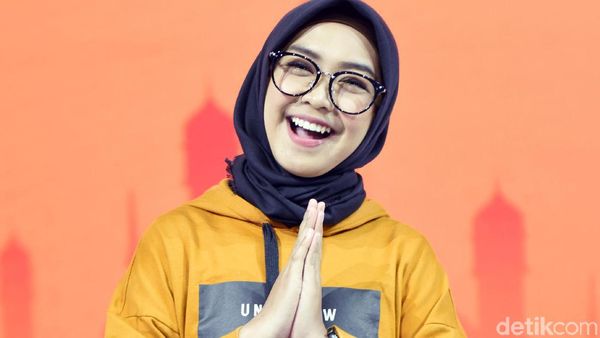 Kepoin Penghasilan Fantastis 7 Influencer Indonesia, Ini Daftarnya
