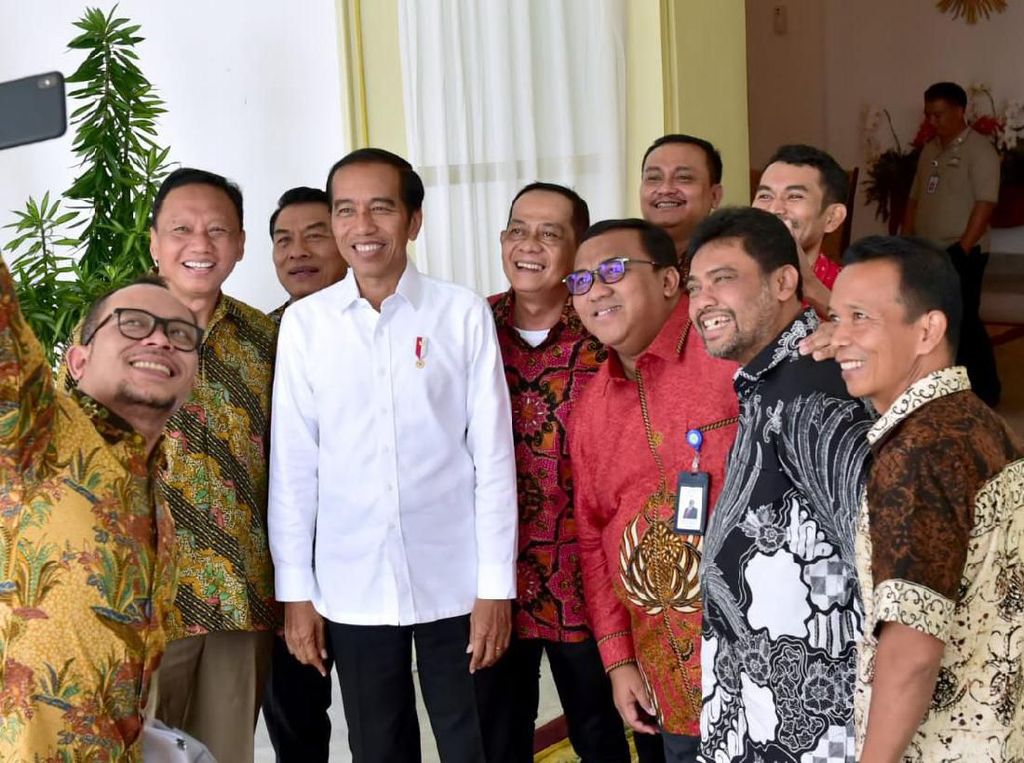 Said Iqbal Sebut Jokowi Setuju Revisi UU Upah Buruh, Menaker Siapkan Materi Said Iqbal Sebut Jokowi Setuju Revisi UU Upah Buruh, Menaker Siapkan Materi