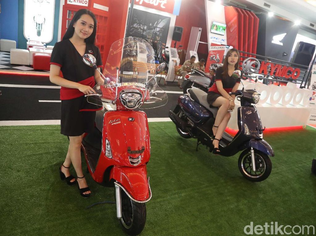 IIMS 2019: Pesaing Vespa cs dari Taiwan Rp 28 Juta, Kymco Like150i IIMS 2019: Pesaing Vespa cs dari Taiwan Rp 28 Juta, Kymco Like150i