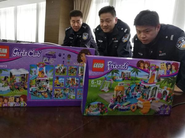 Digerebek Polisi, Ini Penampakan Pabrik LEGO KW