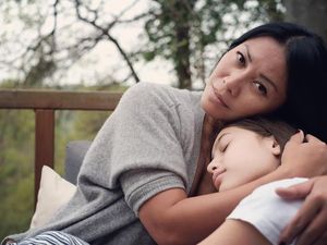 Anggun Sebut Anaknya Tak Bakat Nyanyi, Lebih Jago Ngelukis