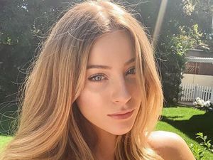 Pesona Model Cantik yang Bokong Seksinya Sering Dikira Palsu dan Photoshop Pesona Model Cantik yang Bokong Seksinya Sering Dikira Palsu dan Photoshop