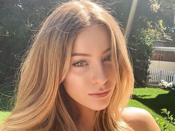 Pesona Model Cantik yang Bokong Seksinya Sering Dikira Palsu dan Photoshop