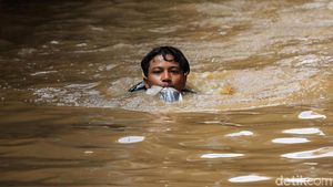 Ciliwung Meluap, Kampung Melayu Kembali Kebanjiran