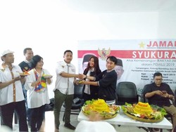 Relawan Pro-Jokowi Gelar Syukuran Kemenangan Pemilu 2019