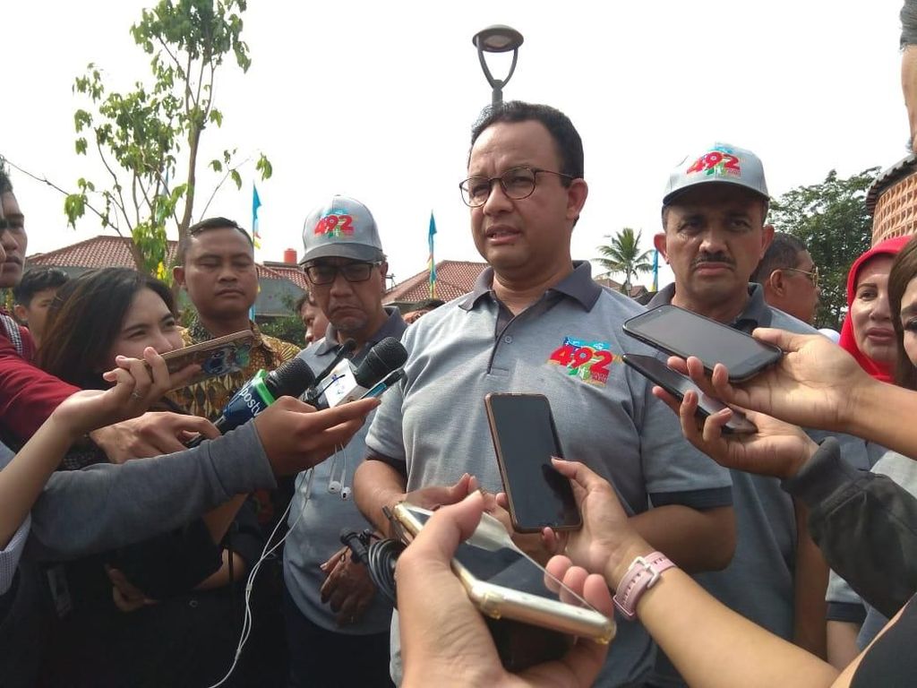 Anies Nilai Mandeknya Normalisasi Ciliwung Bukan Penyebab Banjir Anies Nilai Mandeknya Normalisasi Ciliwung Bukan Penyebab Banjir