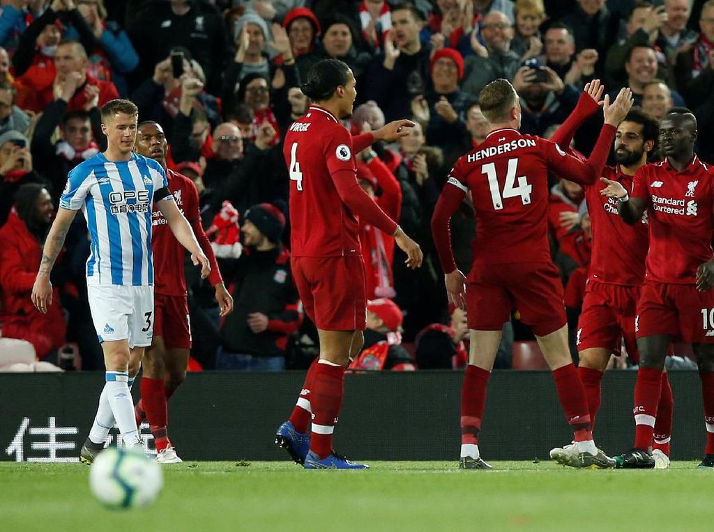 Hasil Liga Inggris: Liverpool Gasak Huddersfield Town 5-0 Hasil Liga Inggris: Liverpool Gasak Huddersfield Town 5-0