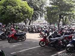 Sepedanya Hilang di Stasiun, Pria Ini Berharap Ada Parkiran Khusus yang Aman