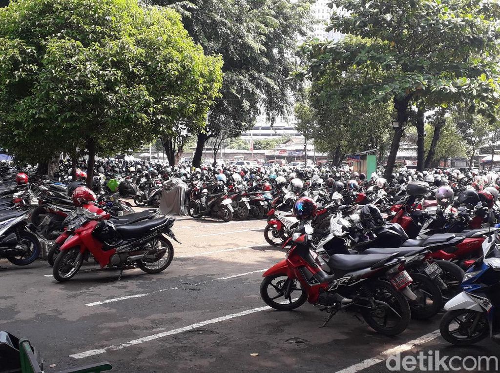 Sepedanya Hilang di Stasiun, Pria Ini Berharap Ada Parkiran Khusus yang Aman Sepedanya Hilang di Stasiun, Pria Ini Berharap Ada Parkiran Khusus yang Aman