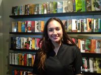 Arti Menulis Bagi Nadine Chandrawinata