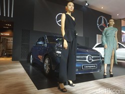 IIMS 2019: Mercy Boyong 2 Mobil Mewah Anyar