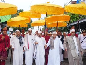 Ada Sajian Nasi Minyak dan Kari Kambing di Ziarah Kubro Sumsel Ada Sajian Nasi Minyak dan Kari Kambing di Ziarah Kubro Sumsel