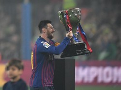 Messi Raih Trofi ke-34 di Barcelona