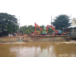 Bogor Diprediksi Hujan, BPBD DKI Bikin Imbauan bagi Wilayah Sekitar Sungai
