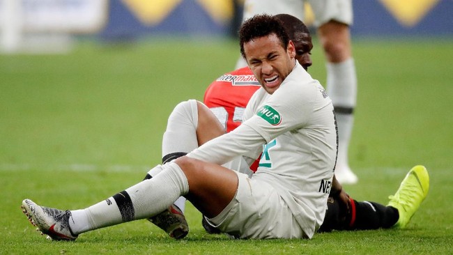 Punya Duit Banyak, Kenapa City Tidak Ikutan Incar Neymar?