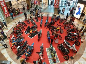 Motor Modifikasi Honda Buat Sesak Mal di Pekanbaru