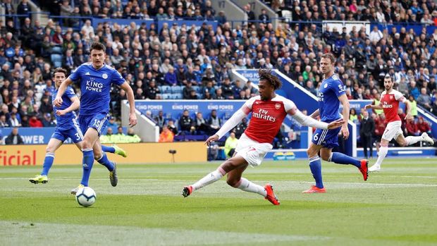 Leicester tolak jual Harry Maguire ke Man United.