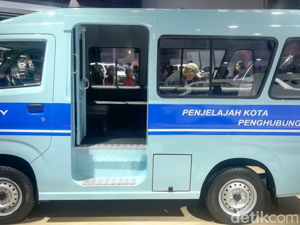 Angkot Suzuki Kini Pakai Mesin Ertiga Angkot Suzuki Kini Pakai Mesin Ertiga