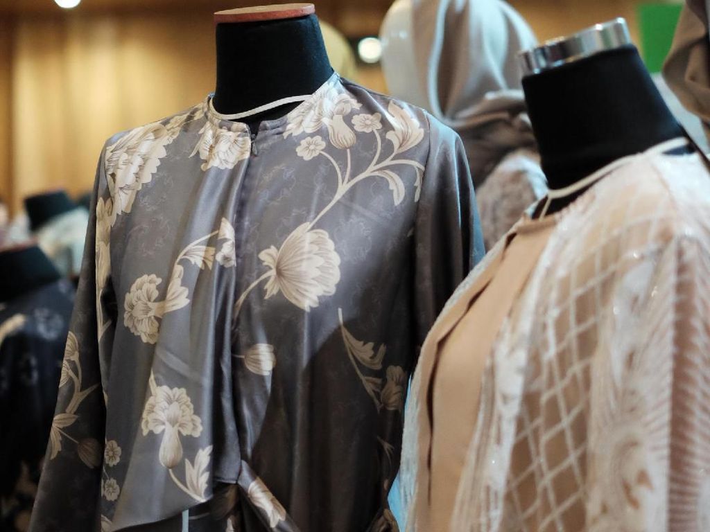 Jelang Puasa, Ratusan Hijabers Antre Beli Koleksi Lebaran Brand Lokal Ini Jelang Puasa, Ratusan Hijabers Antre Beli Koleksi Lebaran Brand Lokal Ini