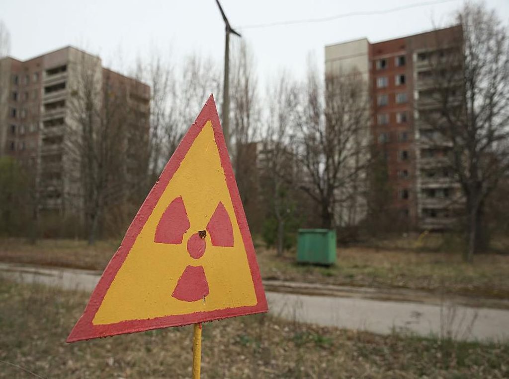Perdana Setelah 33 Tahun, Ruang Kontrol Chernobyl Dibuka untuk Turis Perdana Setelah 33 Tahun, Ruang Kontrol Chernobyl Dibuka untuk Turis