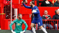 Manchester United bertanding melawan Chelsea di Old Trafford, Mingg9 (28/4/2019) malam WIB. Meski bermain di kandang sendiri, MU hanya mampu bermain imbang 1-1. Jason Cairnduff/Reuters.