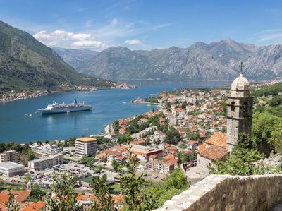 Foto: Kota Kotor yang Sangat Indah