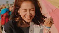 Duh, Imutnya Yeri Red Velvet Kalau Lagi Makan Es Krim!