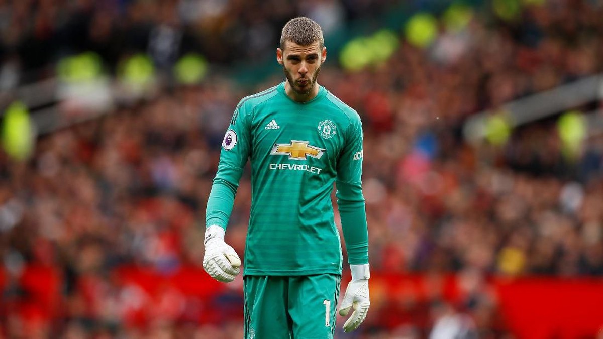 Kiper Manchester United David De Gea kesulitan mengantisipasi tendangan-tendangan jarak jauh belakangan ini. (Foto: Jason Cairnduff/Reuters)