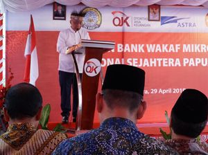 OJK Resmikan Bank Wakaf Mikro di Jayapura